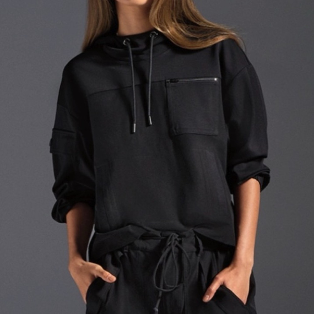 CABI Quantum Hoodie in Black Size Medium